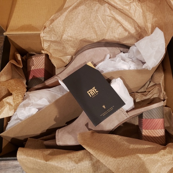 Frye Mule Sandals - Picture 8 of 8